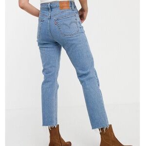 Levi 501 Skinny 28 x 28 Light Wash